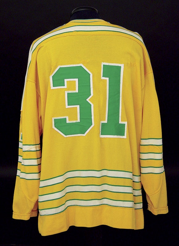 Hockey Sweaters - 1972-73 Chicago Cougars #31 Game Worn Jersey