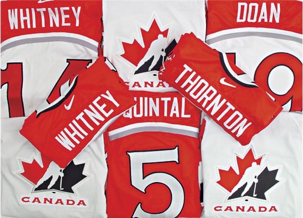 Hockey Sweaters - Team Canada 1998-99 Mens World Championship Regular Tournament Jerseys (10)