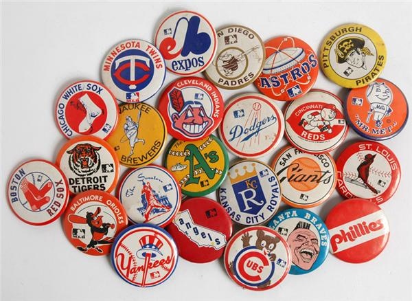 June 2005 Internet Auction - 1970s Complete Baseball Pin Set (24)
