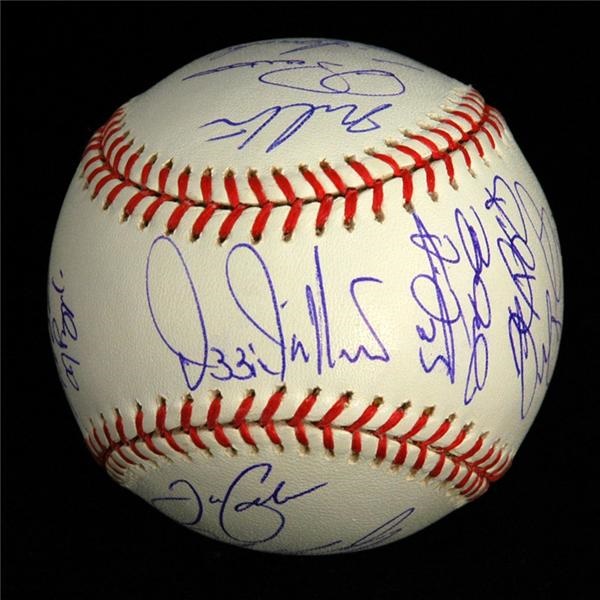 Autographs Baseball - 2005 Chicago White Sox Champions Team Signed Baseball