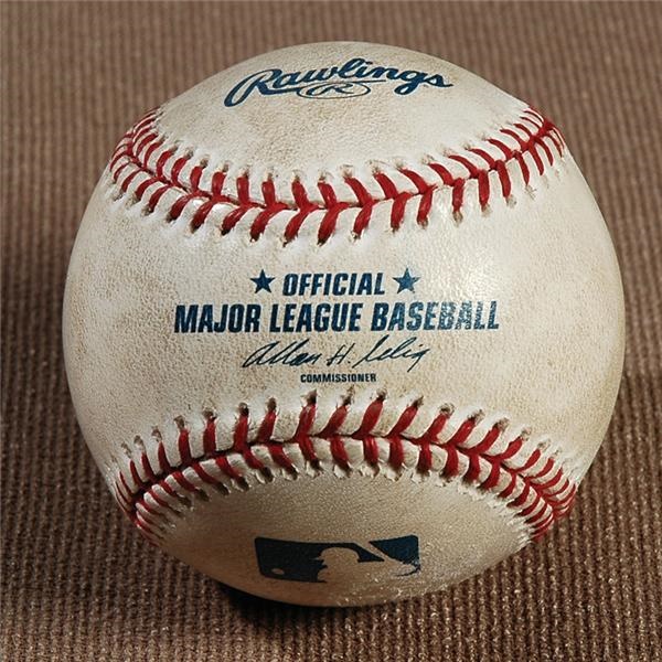 Barry Bonds - Barry Bonds Home Run # 711 Baseball