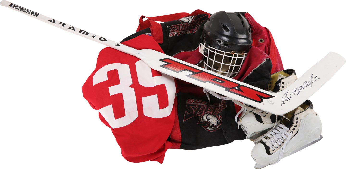 Hockey - Dominik Hasek Buffalo Sabres Equipment (5)
