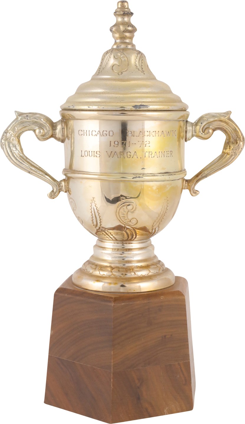 Hockey - 1971-72 Chicago Black Hawks Clarence Campbell Bowl Trophy