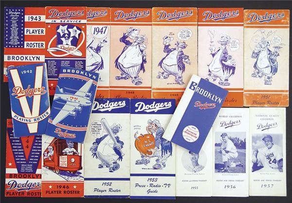 - 1940-1957 Brooklyn Dodger Rosters (17)