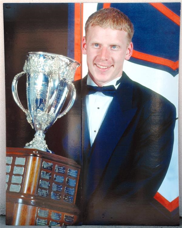 Hockey - 1996 Daniel Alfredsson With Calder Cup Display From The Hall Of Fame