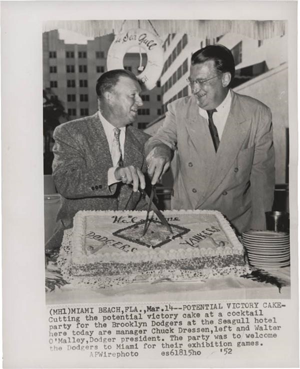 Kubina And The Mick - Walter O&#39;Malley Dodgers Baseball Wire Photos (9)