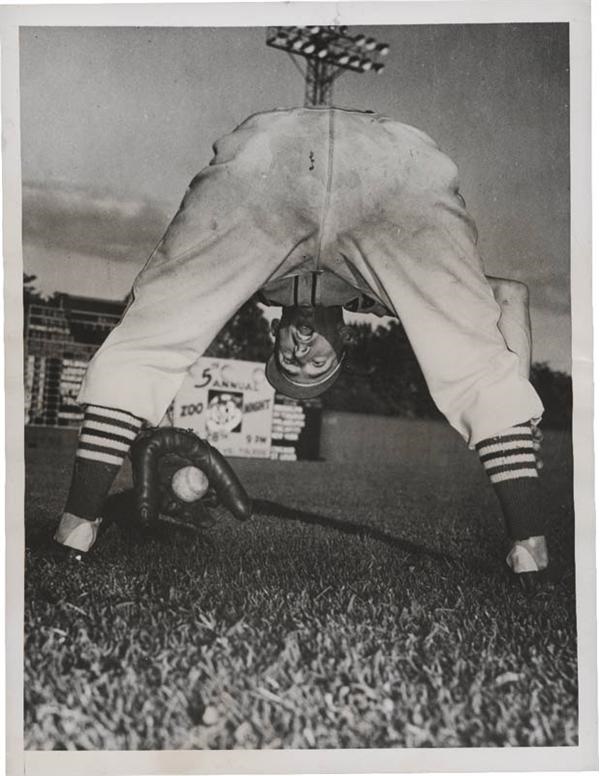 Kubina And The Mick - Jackie Price Baseball Clown Wire Photos (6)