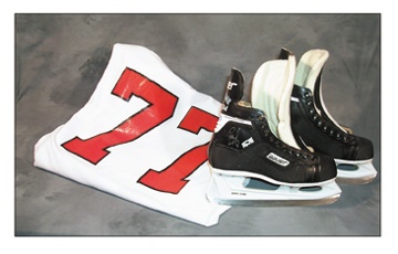 Hockey - 1997 Paul Coffey Game Worn Flyers Skates & Practice Jersey