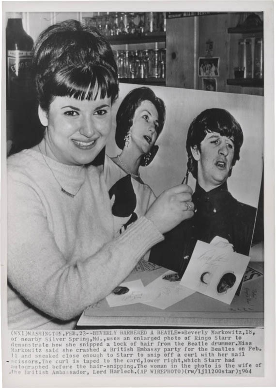 Rock - 1964 Ringo Starr Beatles fan Photo