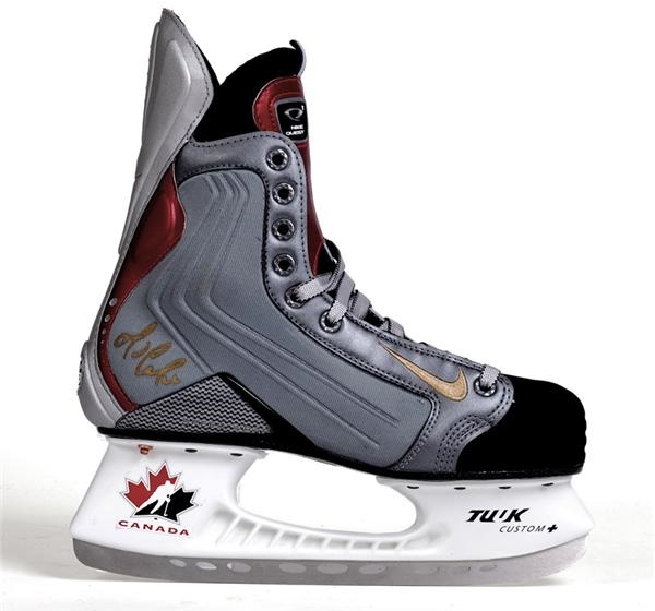 Hockey Autographs - Mario Lemieux Signed Team Canada Skate