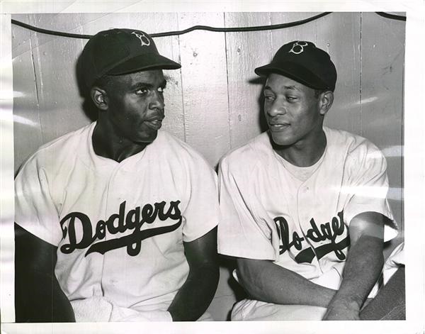 Jackie Robinson & Brooklyn Dodgers - Jackie Robinson & Dan Bankhead (1947)
