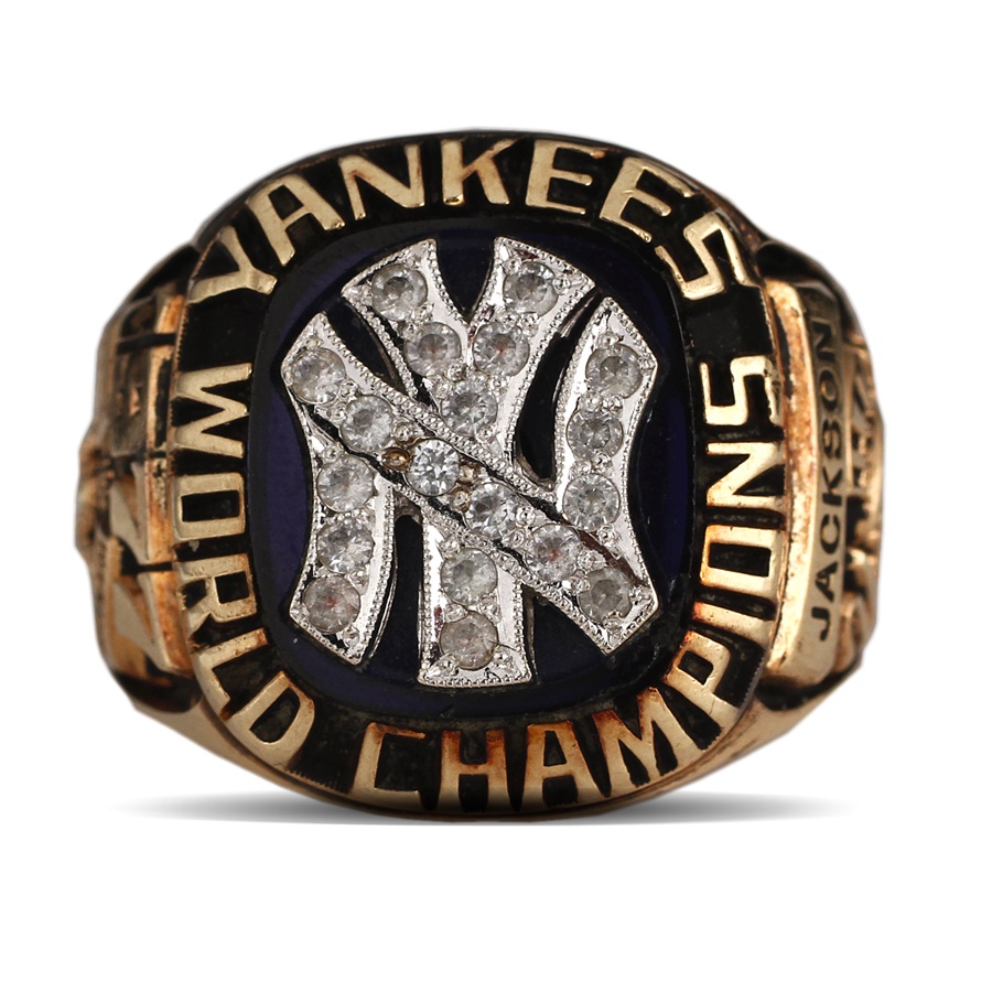 - 1977 New York Yankees World Championship Ring