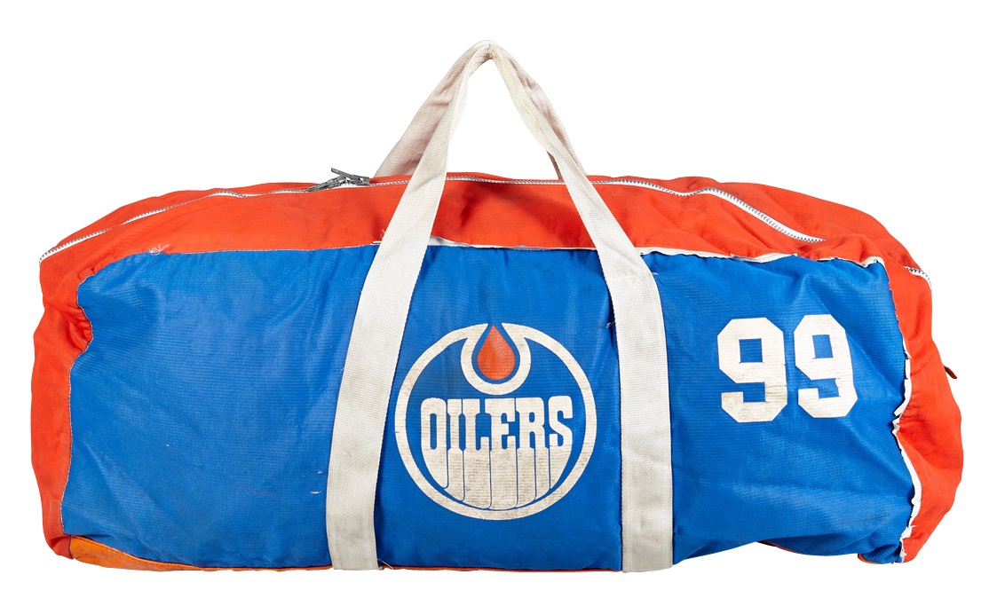 Hockey - Wayne Gretzky Edmonton Oilers circa 1979-80 Team Equipment Bag