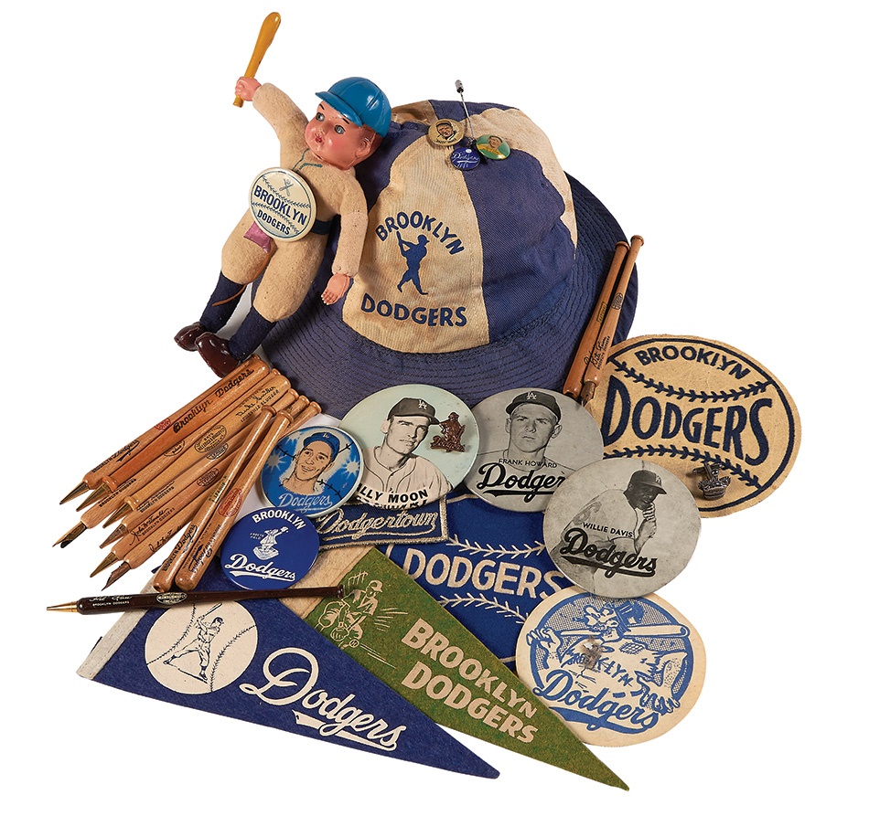 Jackie Robinson & Brooklyn Dodgers - Brooklyn Dodgers Pins, Bat Pens, Patches and More (42)