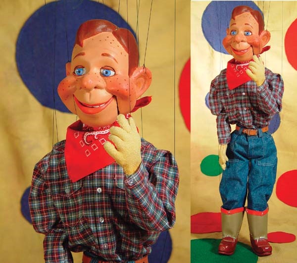 - Important Howdy Doody Marionette