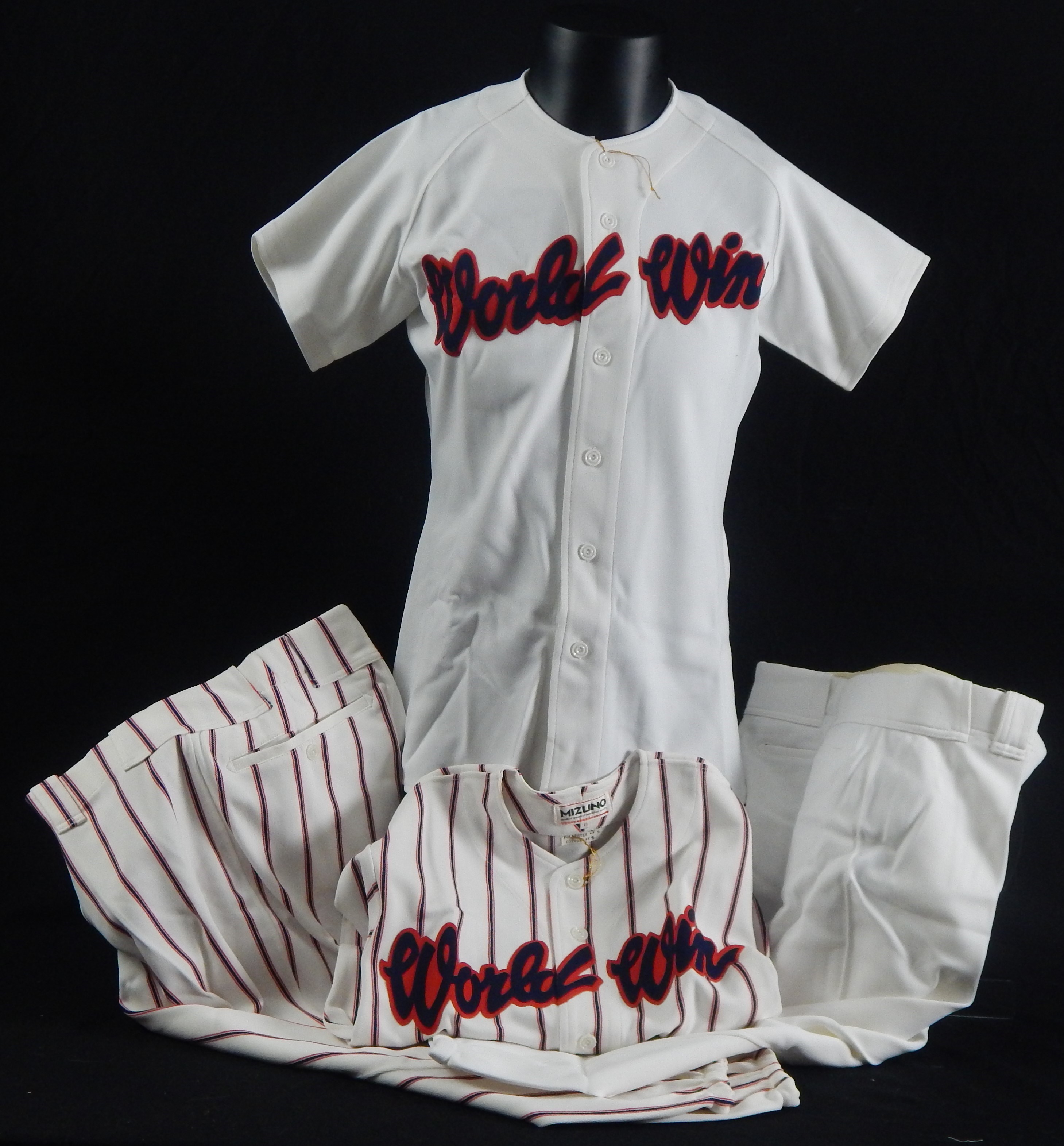 - 1970's Mizuno World Win Salesman's Sample Uniforms (2)