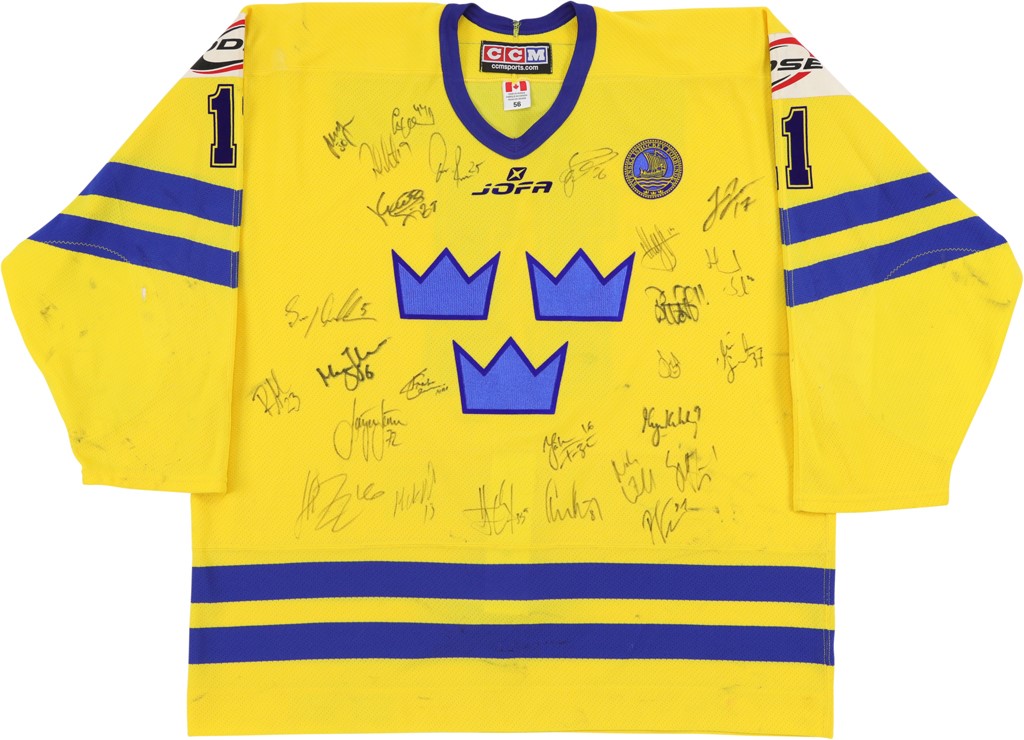 Hockey - Sweden National Team Signed Daniel Alfredsson Game Worn Jersey