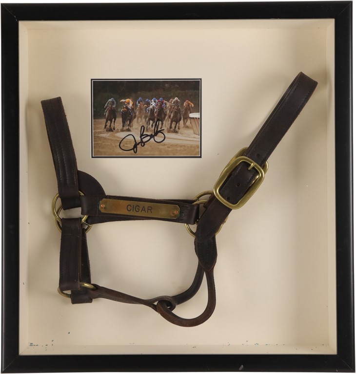 Horse Racing - "Cigar" Halter with Jockey Signed Photo