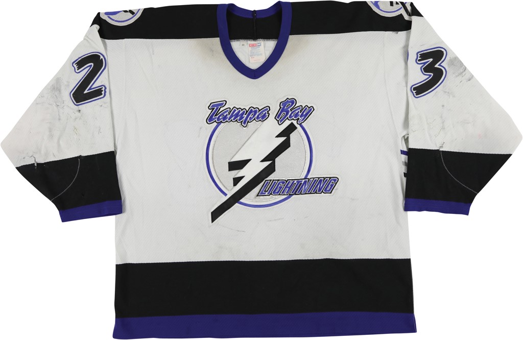 Hockey - 1995-96 Brian Bellows Tampa Bay Lightning NHL Game Worn Jersey