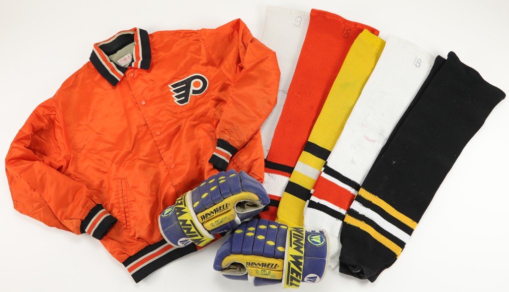 Hockey - NHL Game Worn and Signed Collection with Bernie Parent (8)