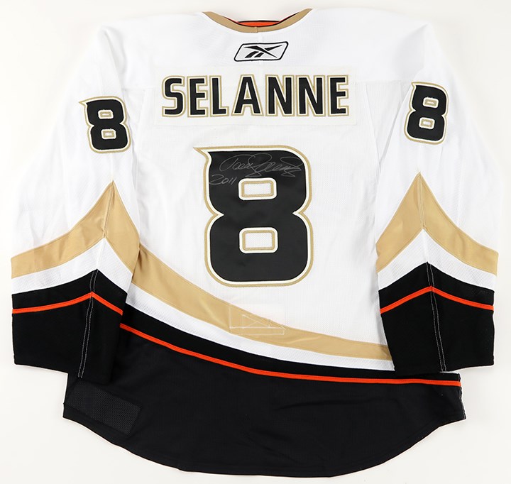 - 2010-11 Teemu Selanne Anaheim Ducks Signed Game Issued Jersey