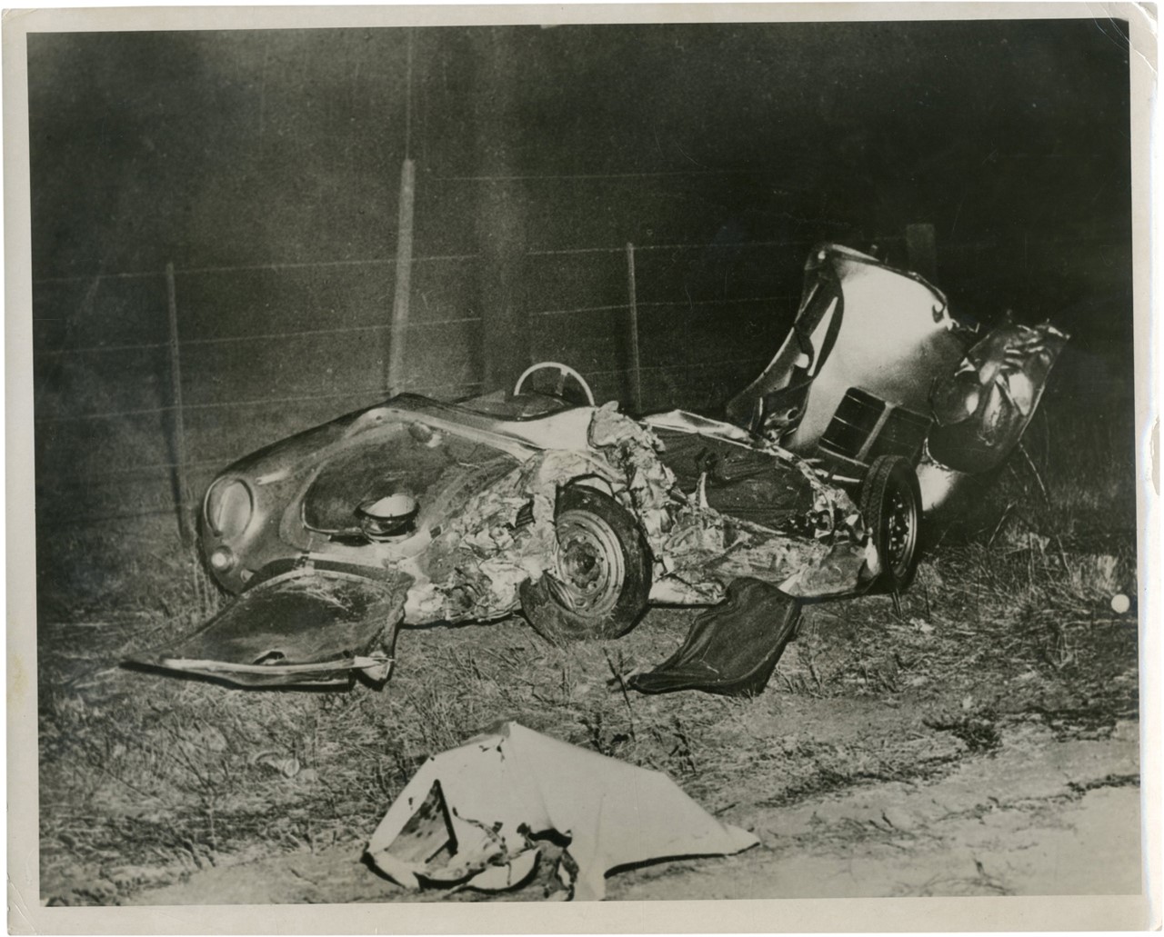 - The Remains of James Dean's Porsche Photograph