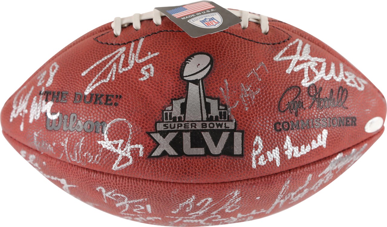 - 2012 New York Giants Super Bowl XLVI Team-Signed Football (Steiner)