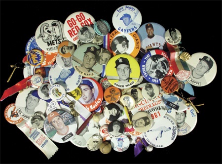 Memorabilia - Great Baseball Button Collection (64)