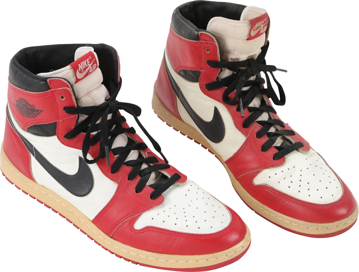 85 Michael Jordan Chicago Bulls Game Worn Air Jordan I Rookie Era Sneakers from Judge Cafe Collection (MEARS)