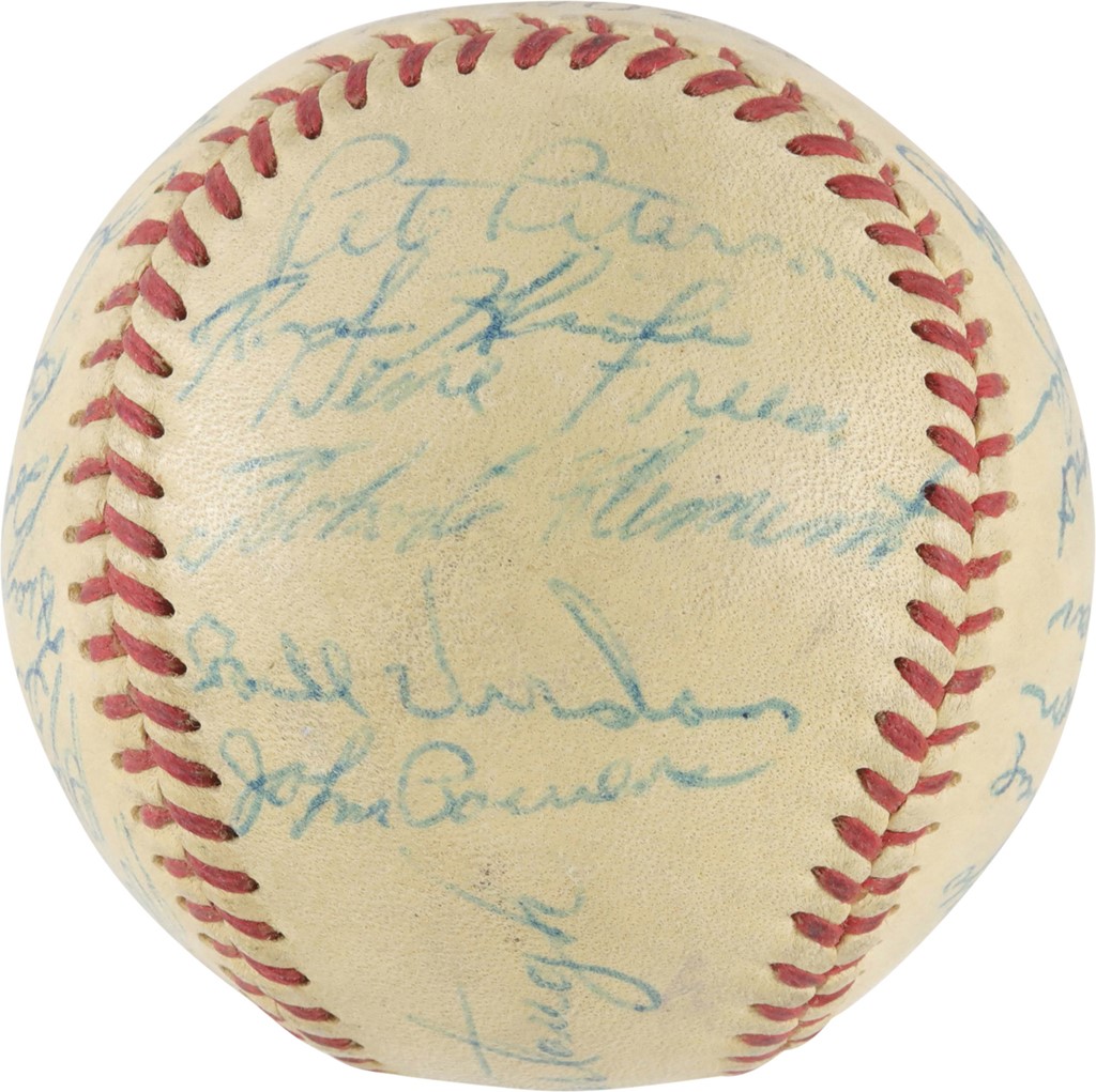 Baseball Autographs - 1957 Pittsburgh Pirates Team-Signed Baseball w/Clemente (PSA)