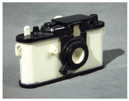 - Early 1950’s Yankees Mini Picture Camera