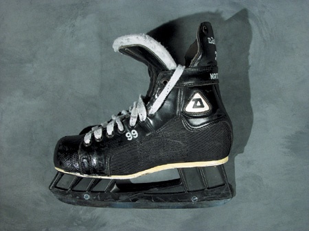 - 1990’s Wayne Gretzky LA Kings Game Worn Skate