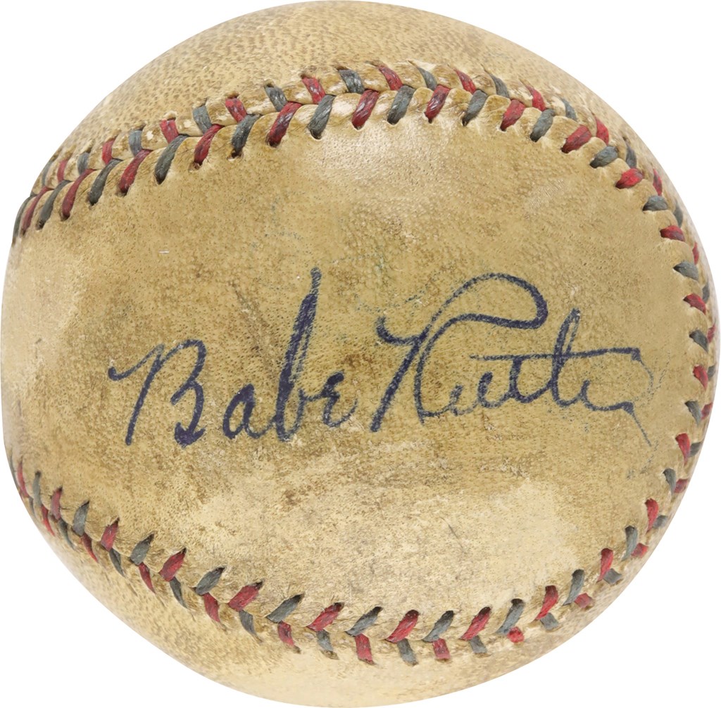 Baseball Autographs - Babe Ruth Signed Baseball - Displays as a Single! (PSA)
