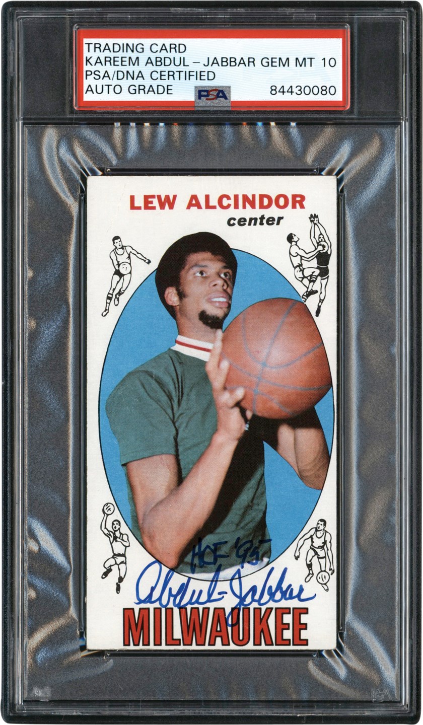 Basketball Cards - Signed 1969-1970 Topps Basketball #25 Lew Alcindor Rookie Card PSA Gem Mint 10 Auto