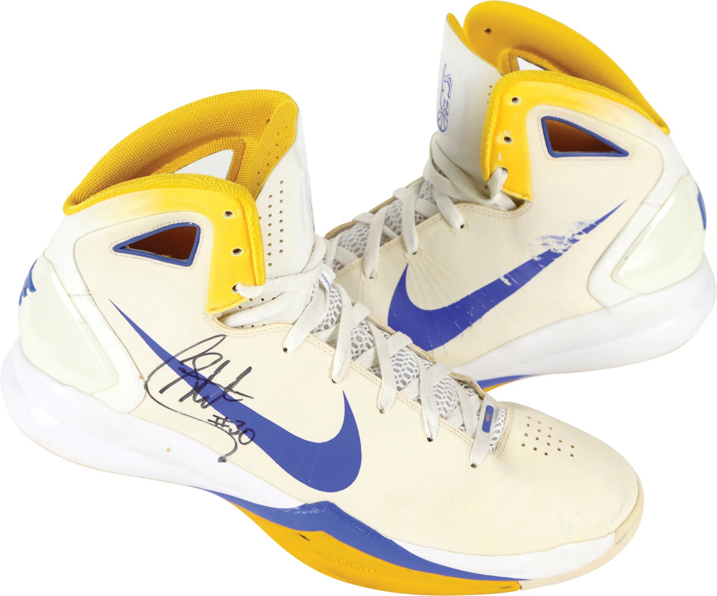 - 12/11 Stephen Curry Golden State Warriors Signed Game Used Sneakers - First Double-Double vs. Kobe Bryant (Resolution Photomatching LOA & PSA)
