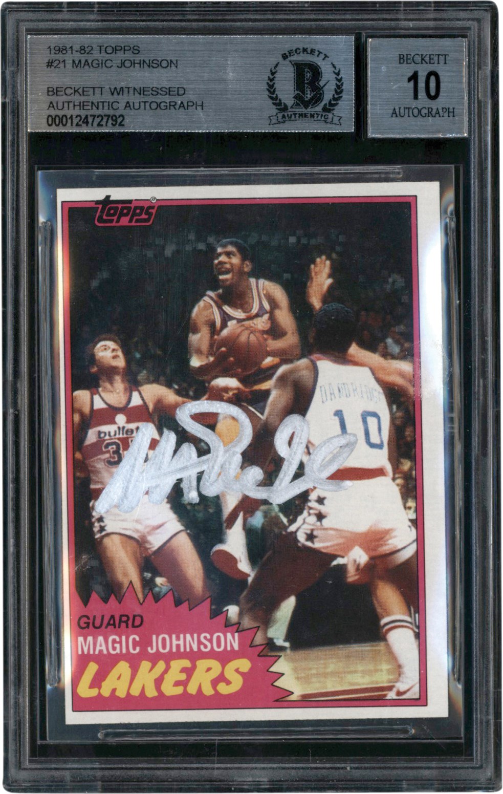 1981-1982 Topps Basketball #21 Magic Johnson Signed Beckett Auto 10