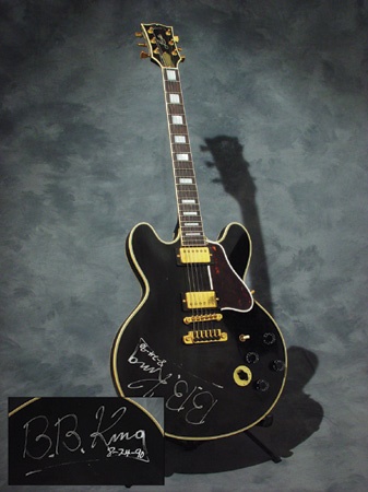 - B.B. King Signed Lucille Model Guitar