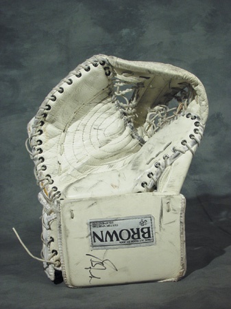 - 1990’s Grant Fuhr Game Used Catching Glove