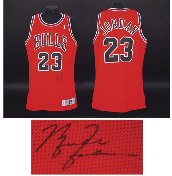 - 1992-93 Michael Jordan Autographed Game Worn Jersey