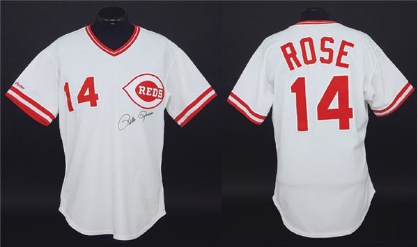 - 1989 Pete Rose Autographed Game Worn Coach’s Jersey