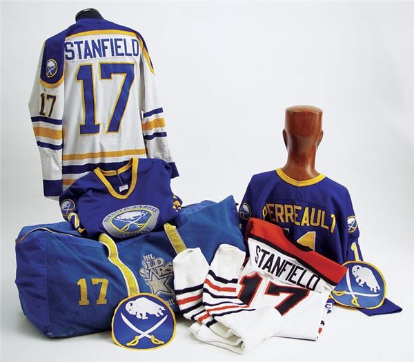 - Fred Stanfield Hockey Heroes and Buffalo Sabres Alumni Collection (5).