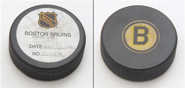 - Bobby Orr Goal Puck from 1973