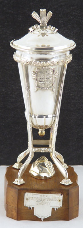 - Prince of Wales Trophy (13")