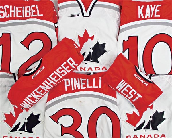 - 1998-99 Team Canada Women's National Under 22 Jerseys (21)