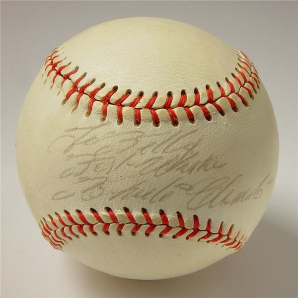 Single Signed Baseballs - 1971 Roberto Clemente Single Signed Baseball