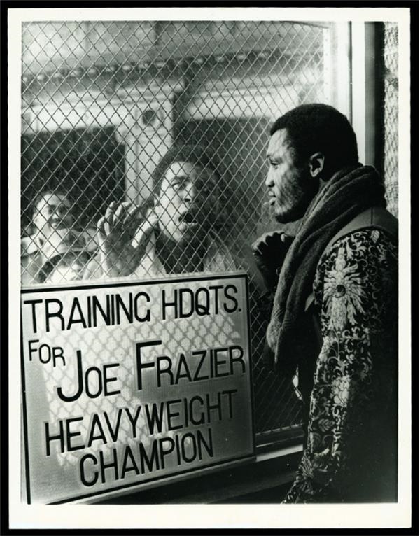 - Exceptional 1971 Joe Frazier & Muhammad Ali Wire Photo