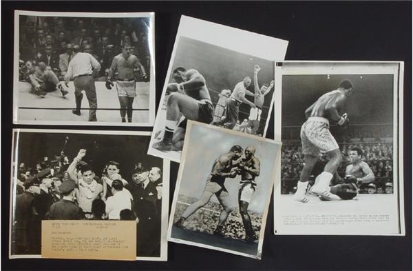 Muhammad Ali & Boxing - Important Boxing Wire Photograph Collection (11)