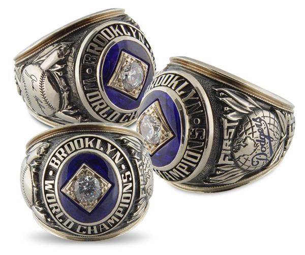 - 1955 Jackie Robinson Brooklyn Dodgers World Series Ring (Sample)