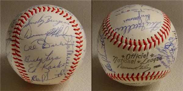 - 1961 National League All Stars Team Signed Baseball.