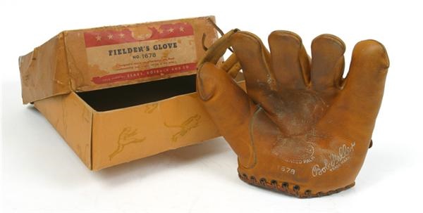 - Bob Feller Sears & Roebuck Fielder's Glove